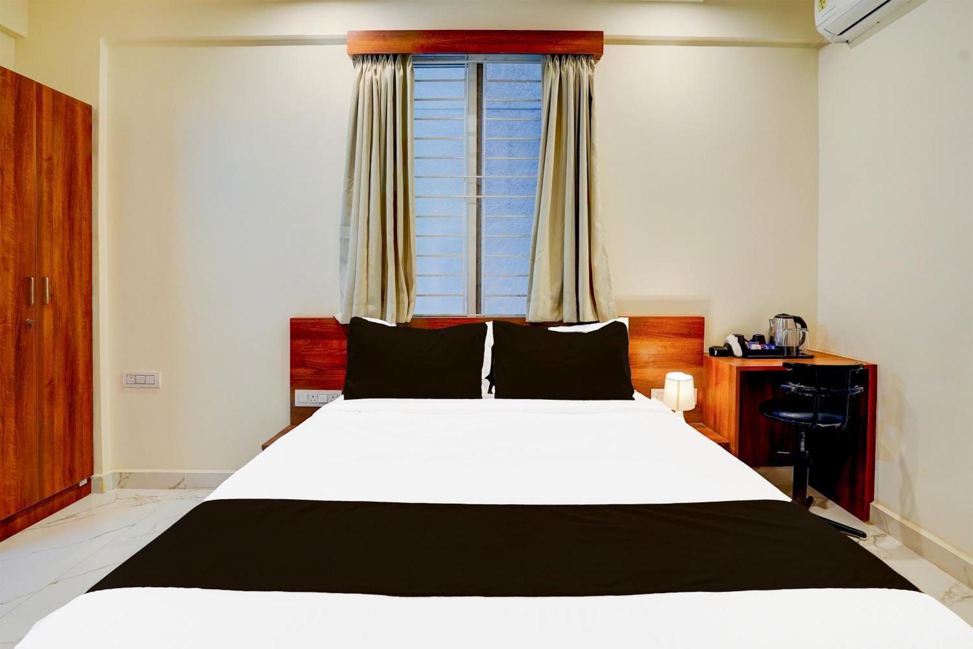Super Townhouse Marathahalli Near Klm Fashion Mall Bangalore Buitenkant foto