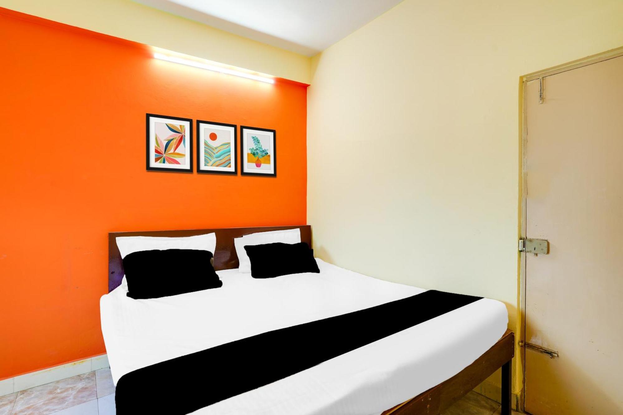 Super Townhouse Marathahalli Near Klm Fashion Mall Bangalore Buitenkant foto