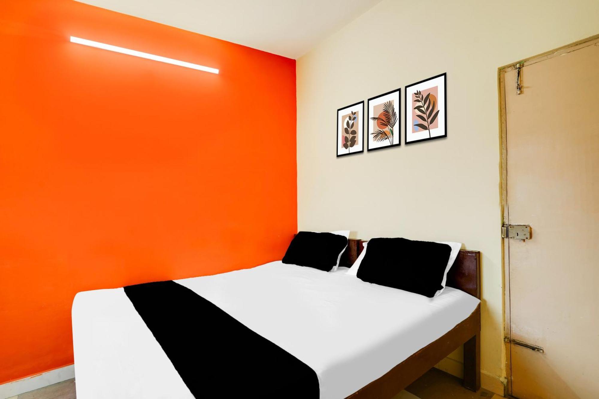 Super Townhouse Marathahalli Near Klm Fashion Mall Bangalore Buitenkant foto