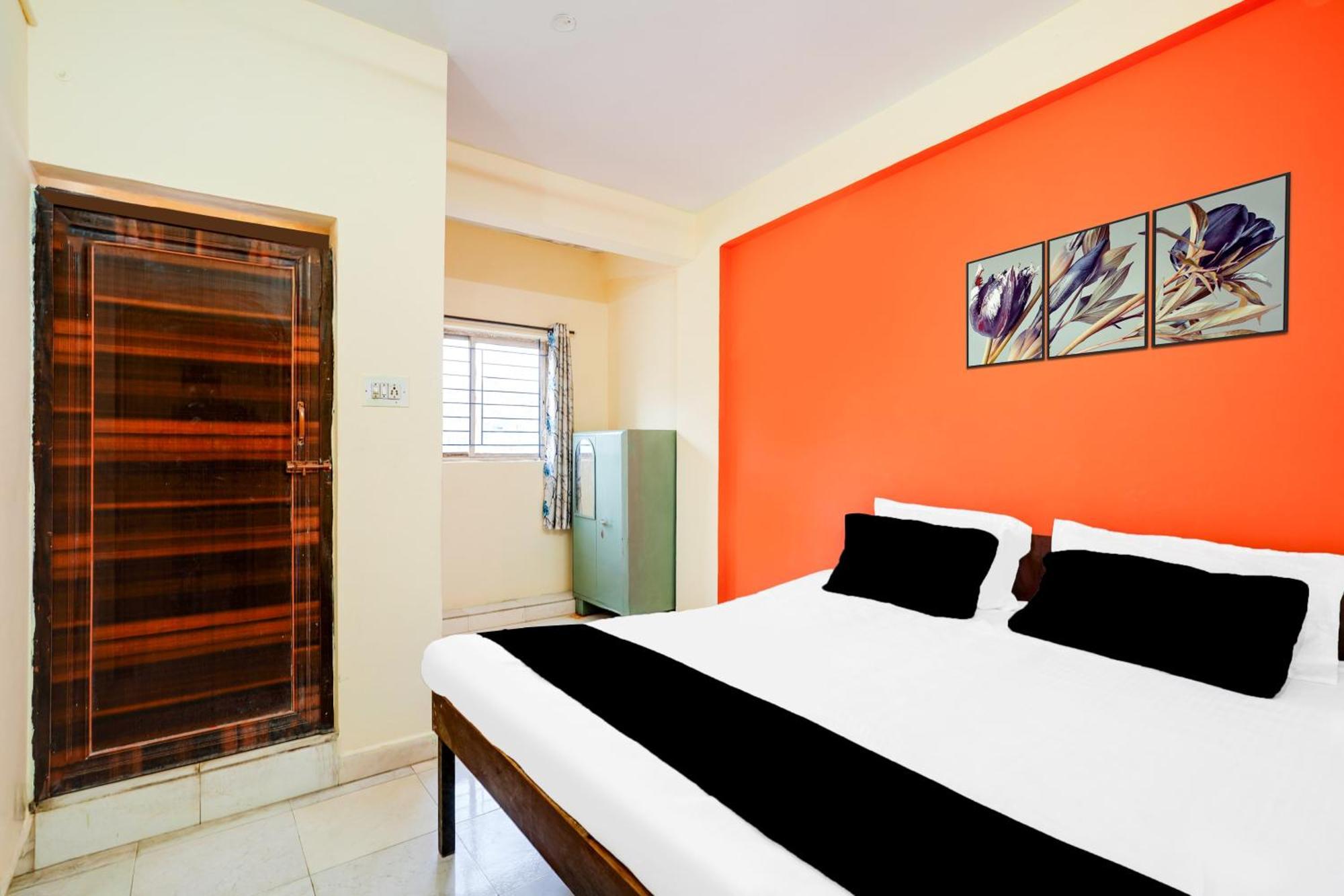 Super Townhouse Marathahalli Near Klm Fashion Mall Bangalore Buitenkant foto