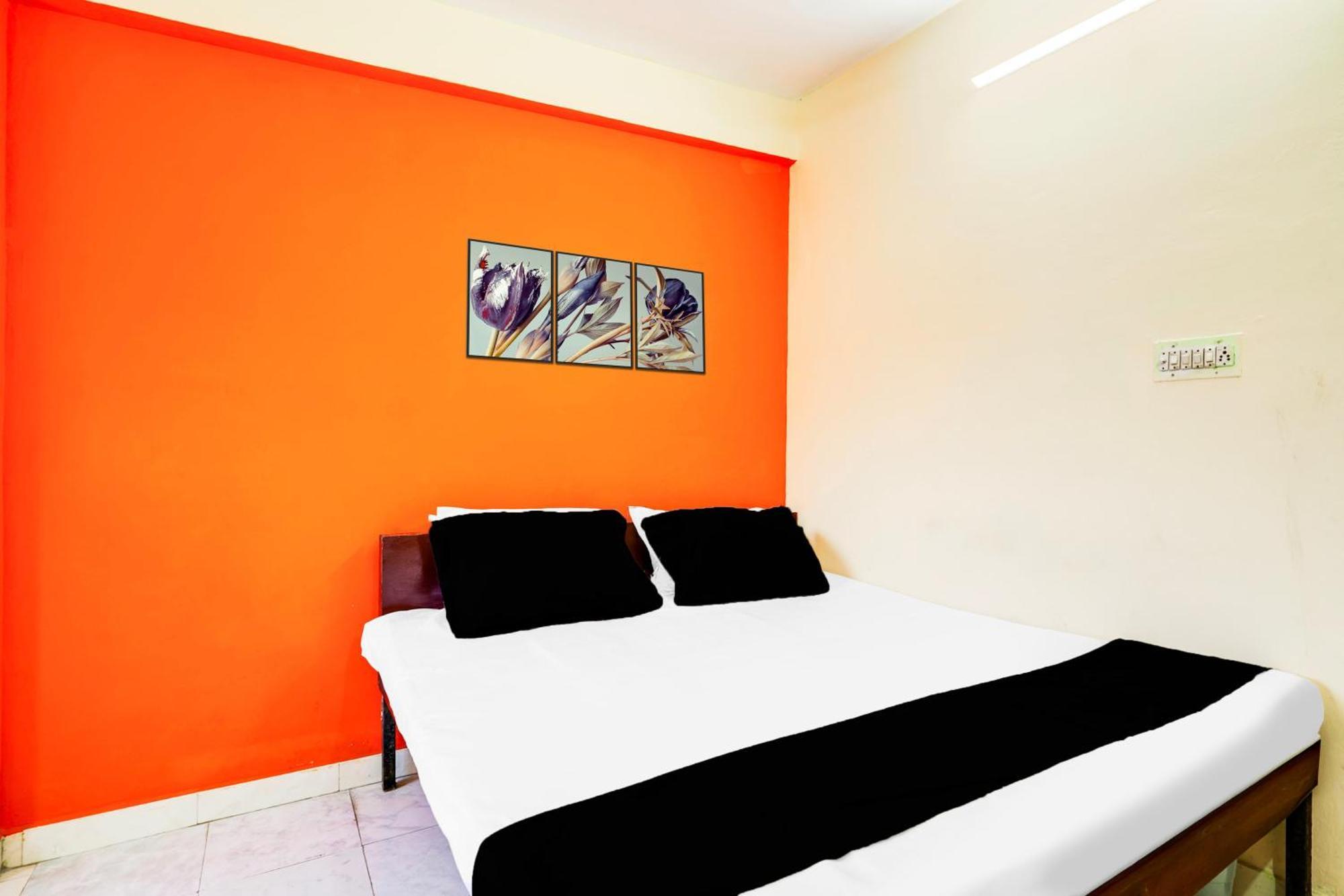 Super Townhouse Marathahalli Near Klm Fashion Mall Bangalore Buitenkant foto