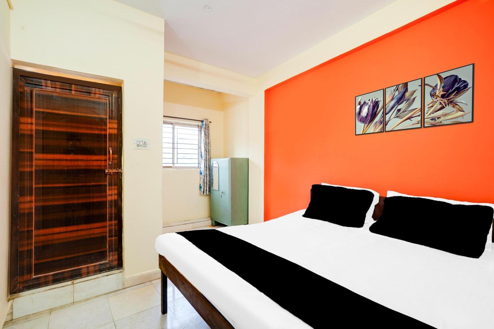 Super Townhouse Marathahalli Near Klm Fashion Mall Bangalore Buitenkant foto